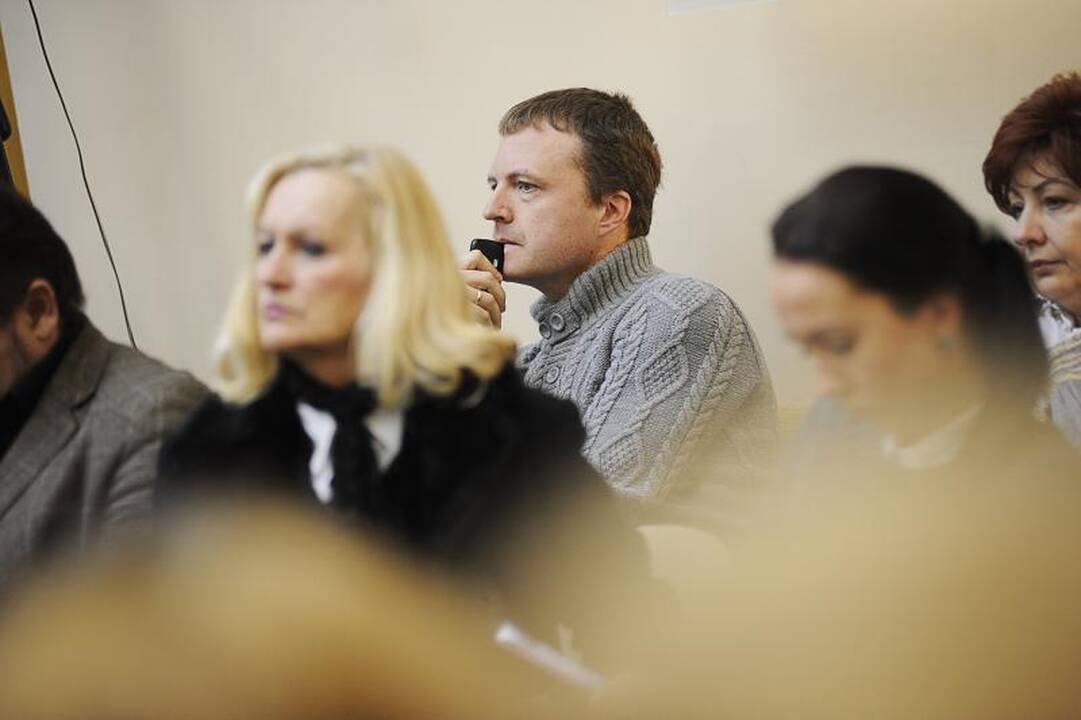 Valdžia nusprendė „Auros“ teatrą kol kas palikti ramybėje