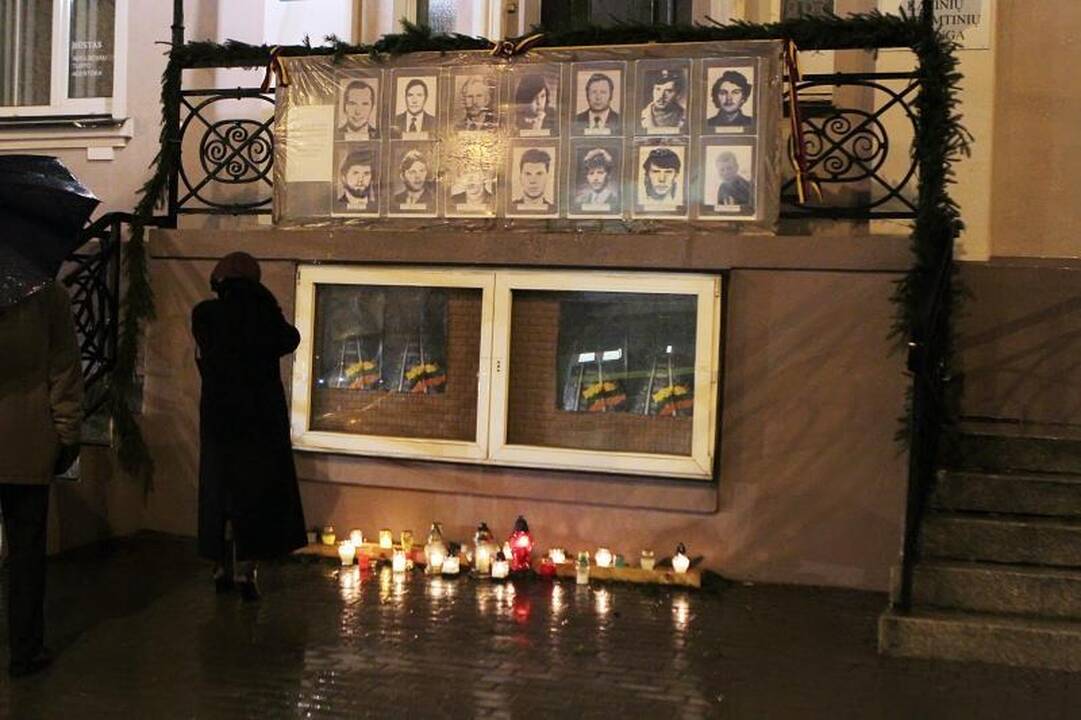 Klaipėdoje liepsnojo laužai, skirti Sausio 13-ajai 