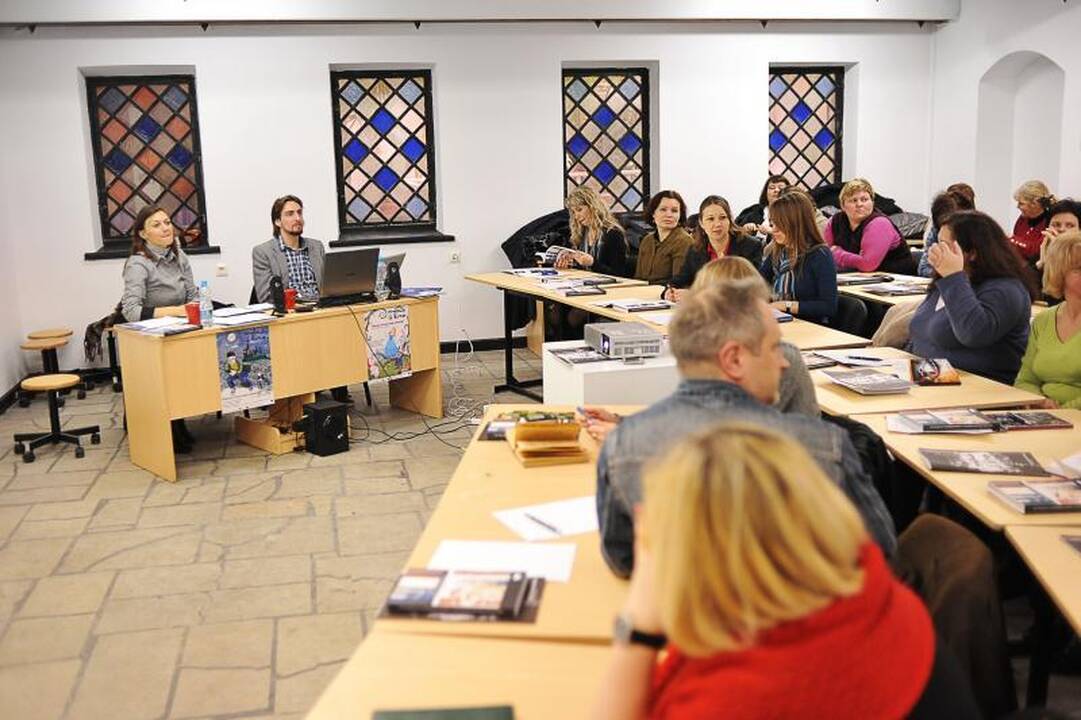 Filmavimo aikštelėje pluša Kauno pedagogai
