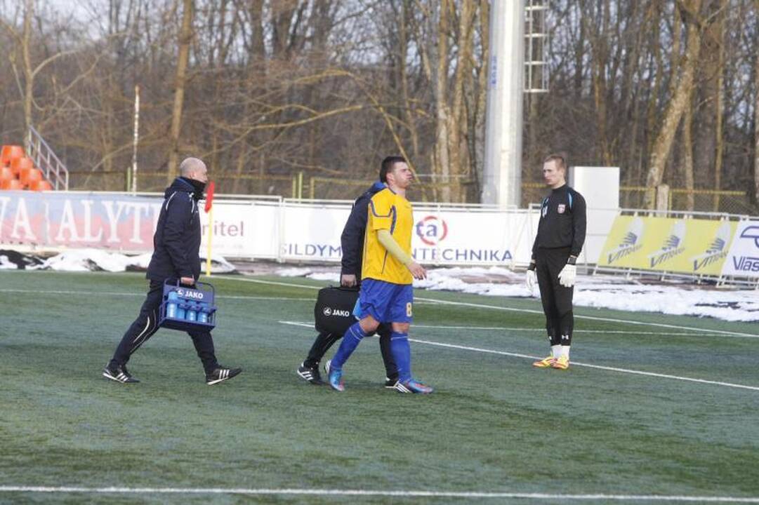 Penkis įvarčius pelniusio E. Razulio vedamas „Atlantas“ sutrypė dzūkus