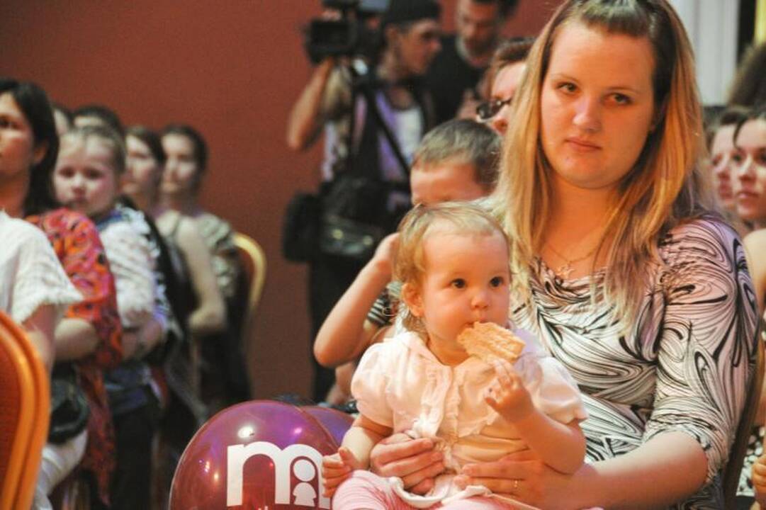 Vilniaus rotušėje – pavasarinė šventė būsimoms mamoms