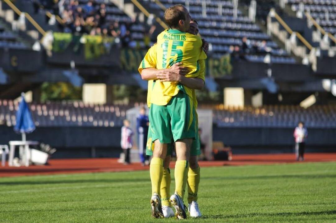 Dvejuose Lietuvos futbolo A lygos mačuose šeštadienį - 10 įvarčių