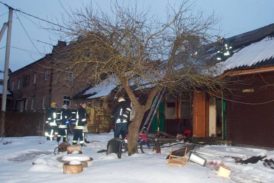 Šįryt liepsnojo namas Paupio gatvėje Vilniuje