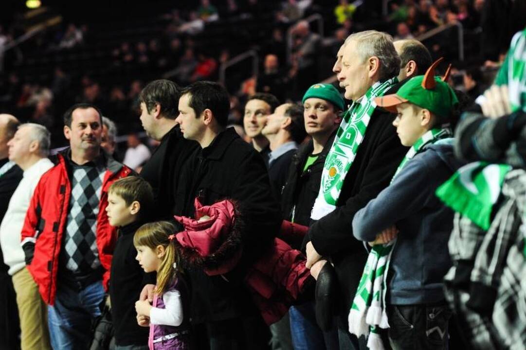 „Žalgiris“ krepšinio spektaklyje patiesė čempionus