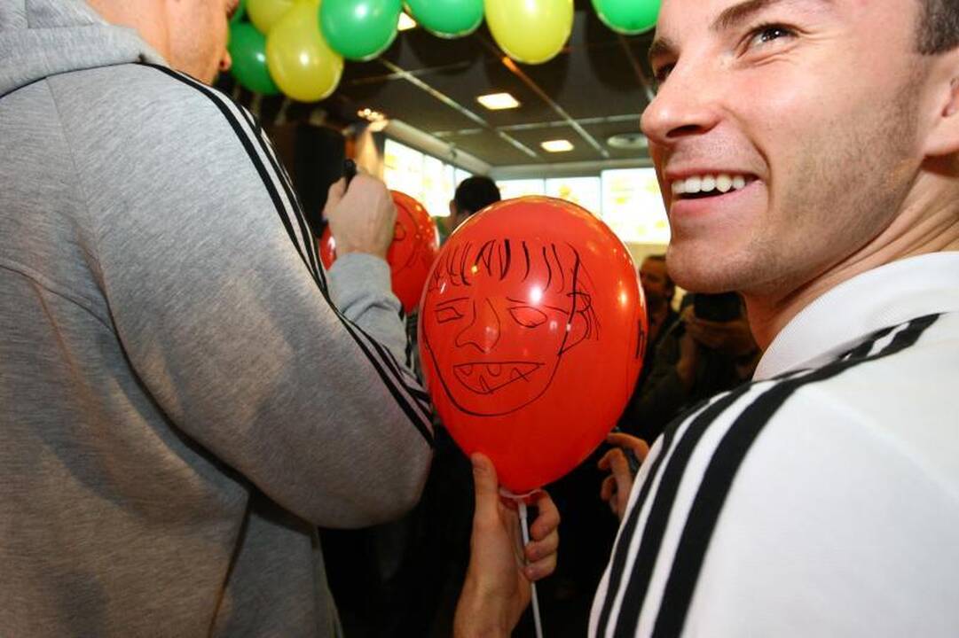 Kauno „Žalgirio” komanda sekmadienį pietums kirto mėsainius