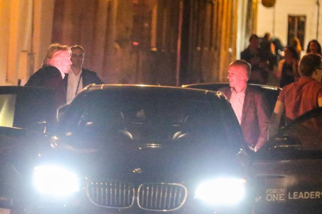 R. Bransonas rytą Kaune praleido skraidydamas oro balionu 