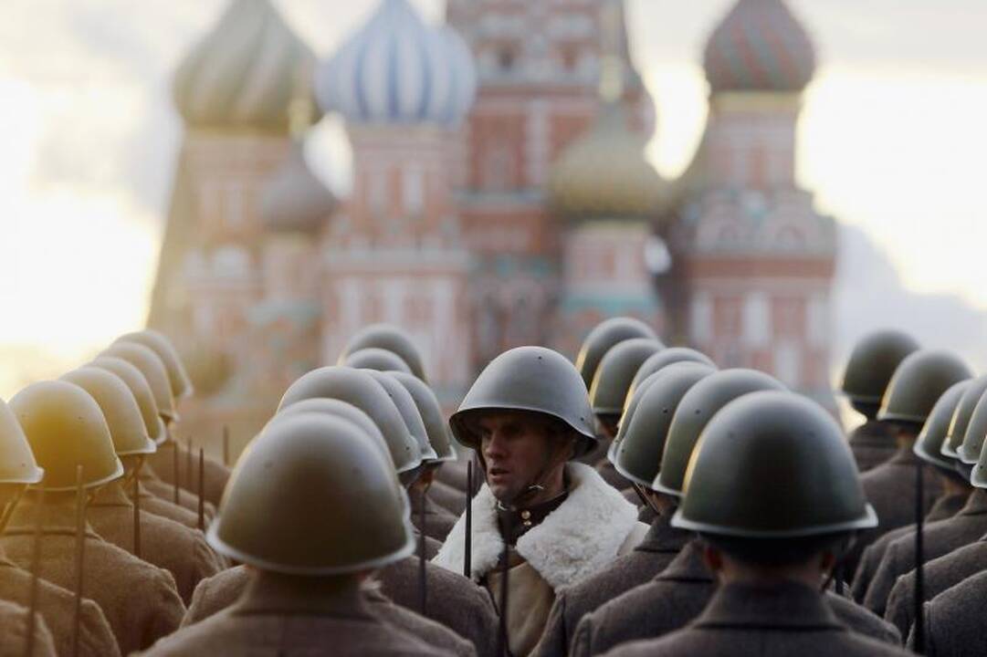 Maskvoje atkartotas 1941 metų karinis paradas