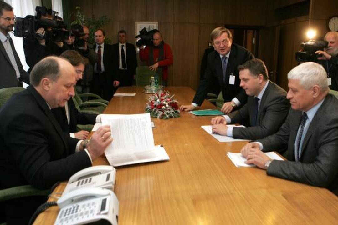 Premjeras nepatenkintas „Lietuvos geležinkelių“ santykiais su „Orlen Lietuva“ (papildyta 13 val.)