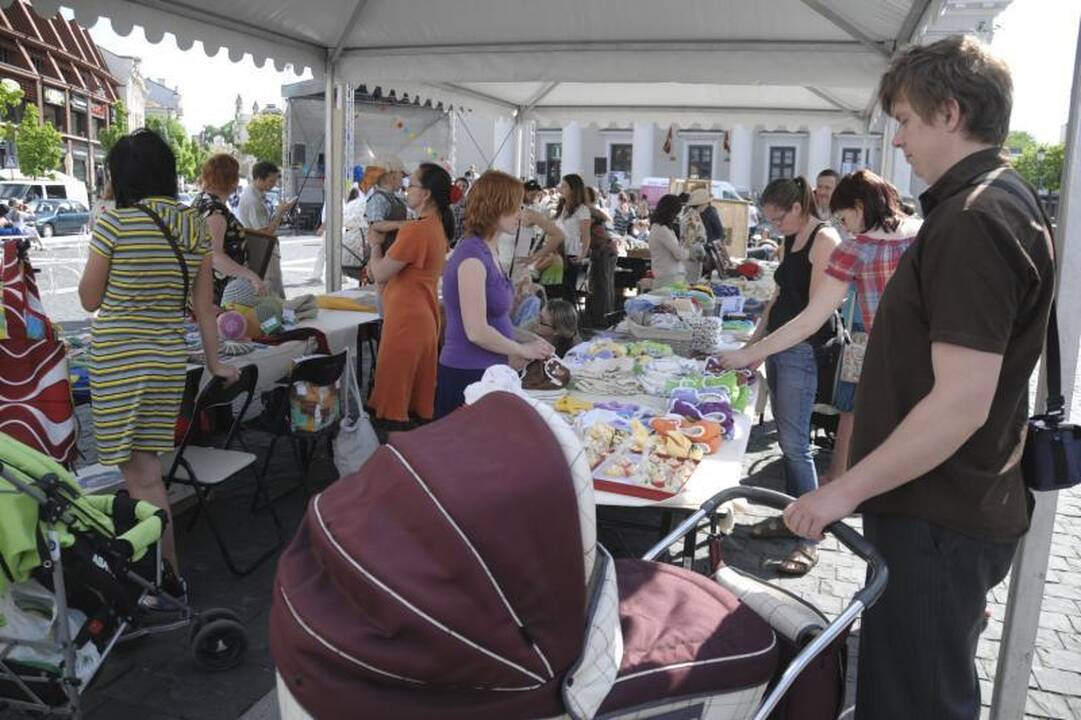 Vilniaus rotušėje – pavasarinė šventė būsimoms mamoms