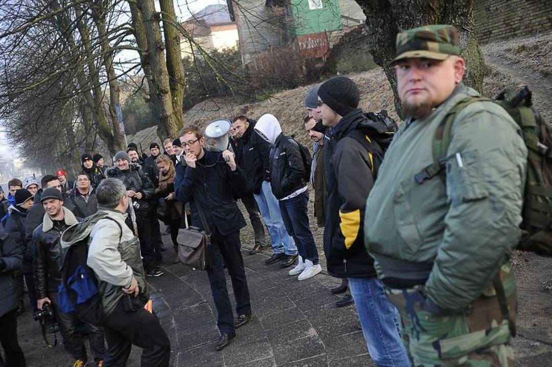Lenkų nacionalistai: atvažiuojame taikiai (išskirtinis reportažas)