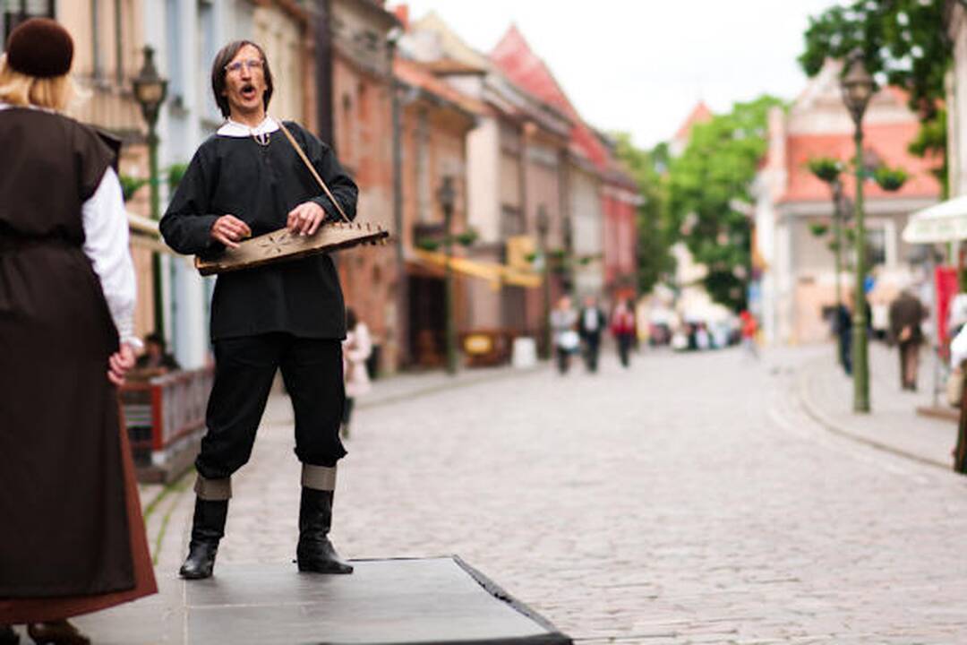 „Atataria lamzdžiai“ kviečia prisiliesti prie senųjų tradicijų
