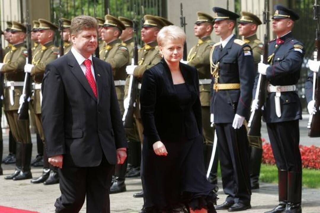 Dalia Grybauskaitė pradėjo eiti prezidento pareigas (papildyta)
