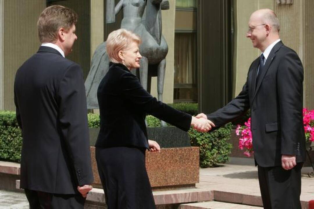 Dalia Grybauskaitė pradėjo eiti prezidento pareigas (papildyta)