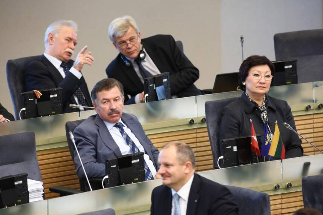 Siūloma braukti kelis „darbiečius“ iš kandidatų sąrašo