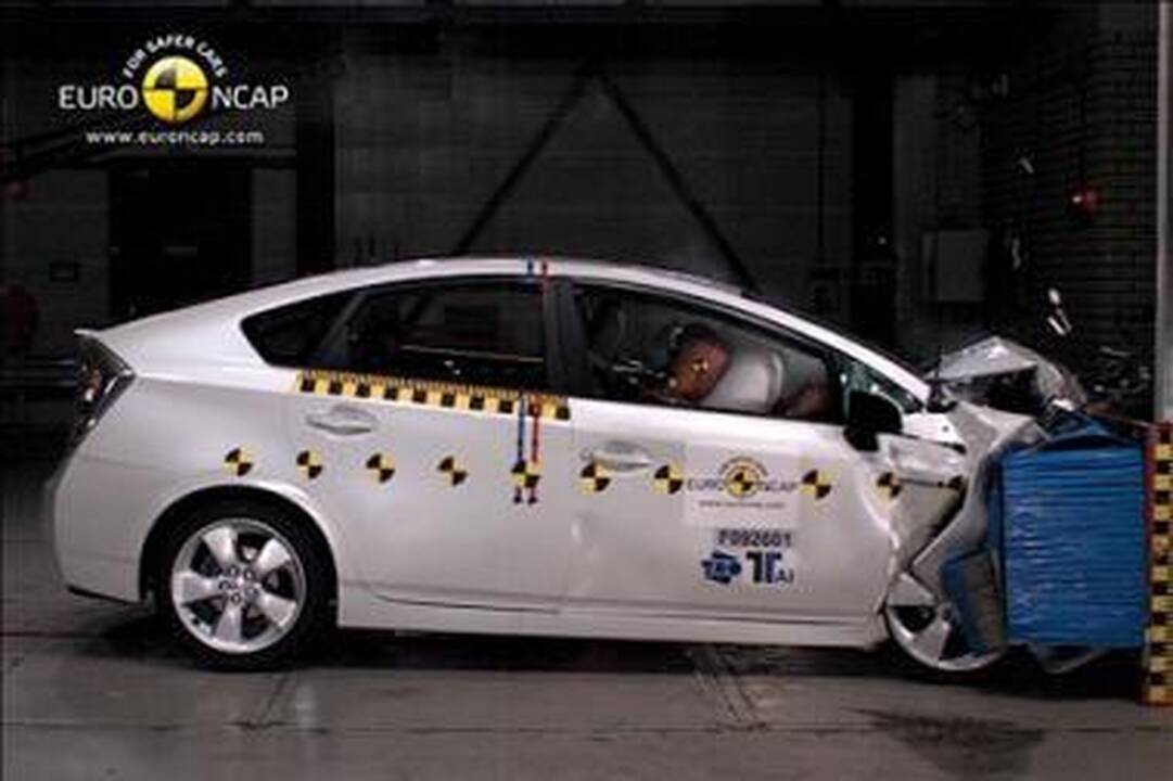 Naujajam „Toyota Prius“ - penkios  žvaigždutės