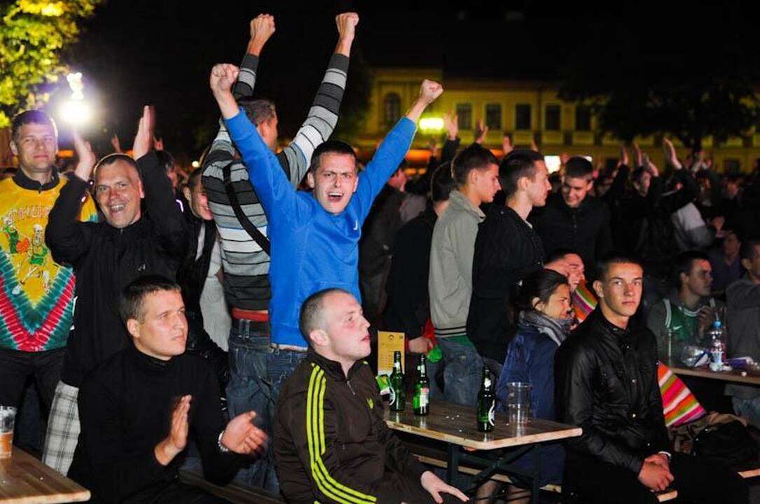 Kauniečiai griausmingai pasitiko krepšinio čempionatą 