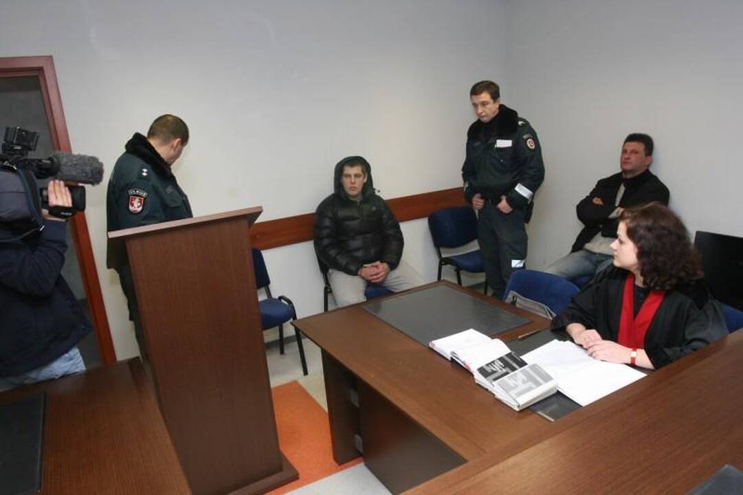 A.Macijausko užpuolikas su krepšininku tikisi susitaikyti teisme