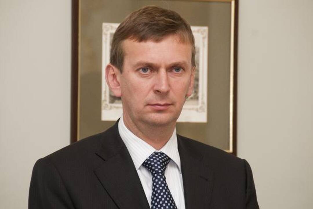 Prezidentė prekybininkus ragina "drastiškai" nebranginti maisto (papildyta)