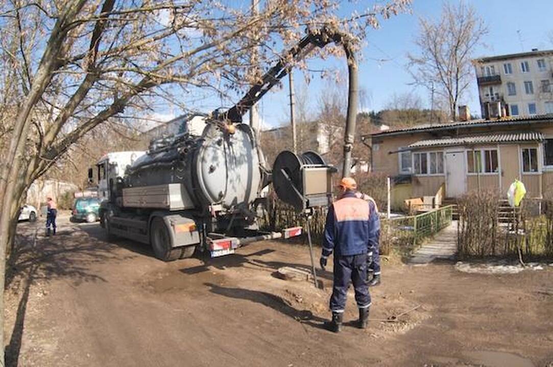 Švyturio gatvė virsta nepravažiuojama pelke