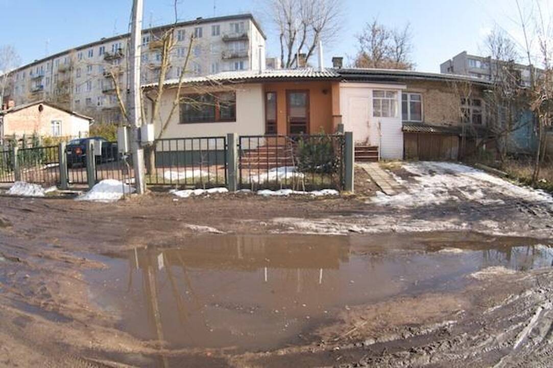 Švyturio gatvė virsta nepravažiuojama pelke
