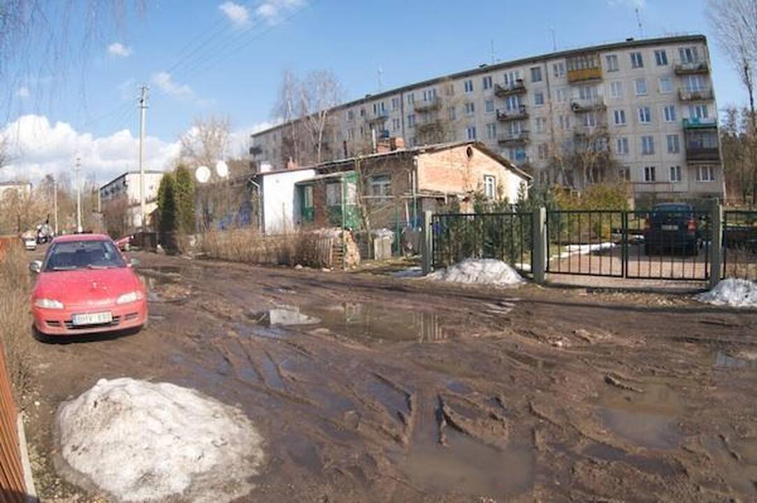 Švyturio gatvė virsta nepravažiuojama pelke