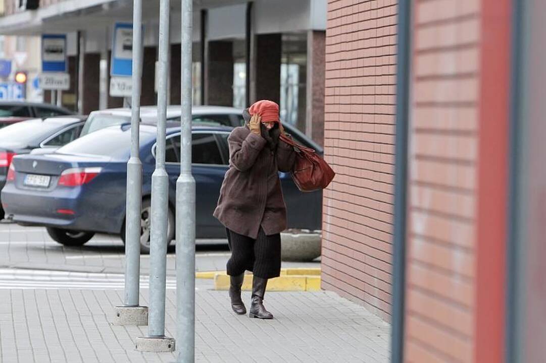 Ciklonas Ullis pajūryje tik kėlė bangas 