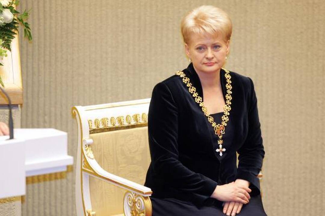 Dalia Grybauskaitė pradėjo eiti prezidento pareigas (papildyta)