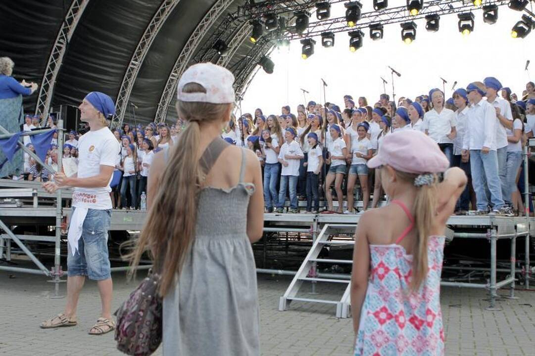 Klaipėdai – 760-ies dainuojančių vaikų sveikinimai