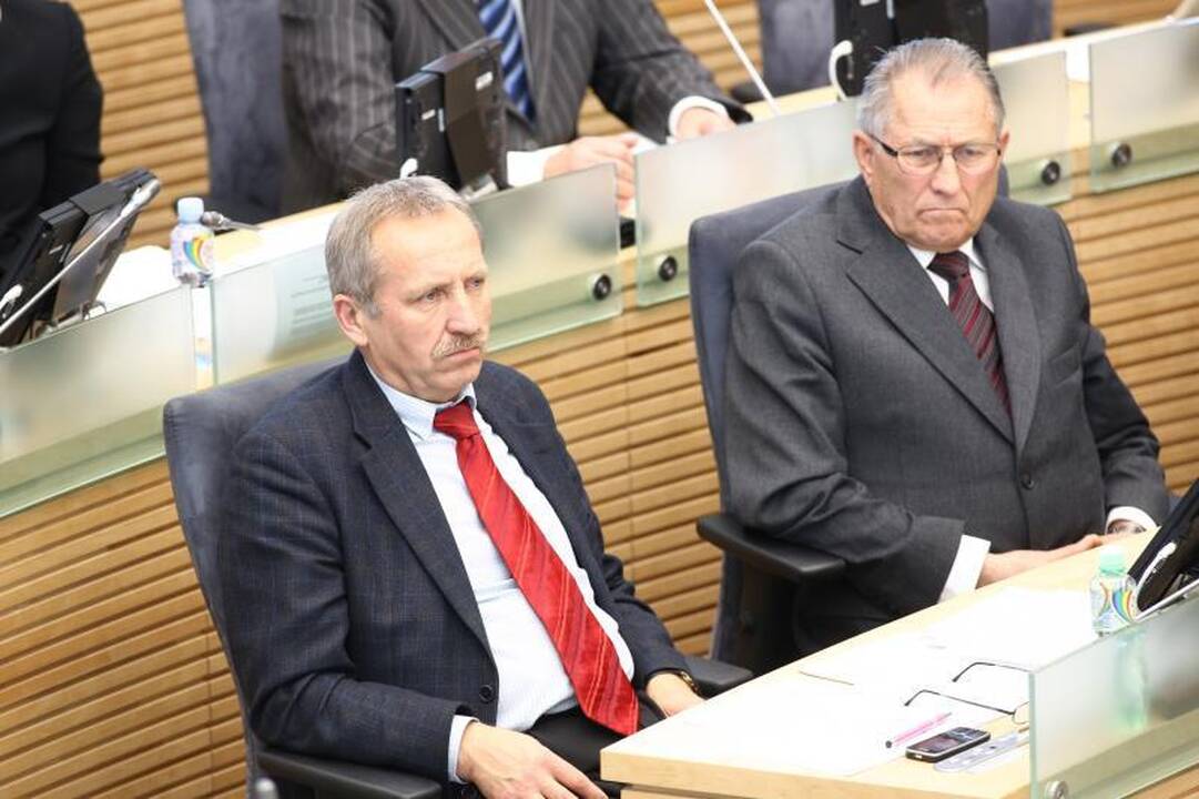 Siūloma braukti kelis „darbiečius“ iš kandidatų sąrašo