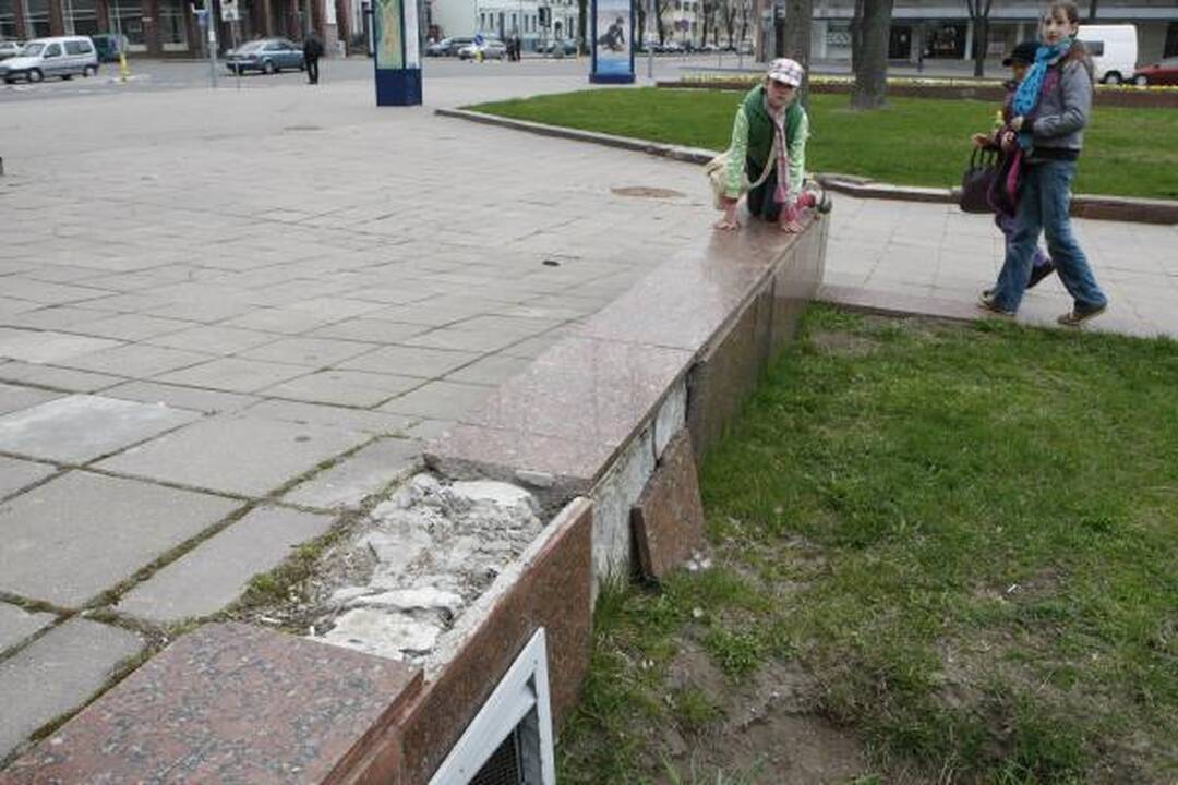 Atgimimo aikštė dar šiemet gali sulaukti remonto