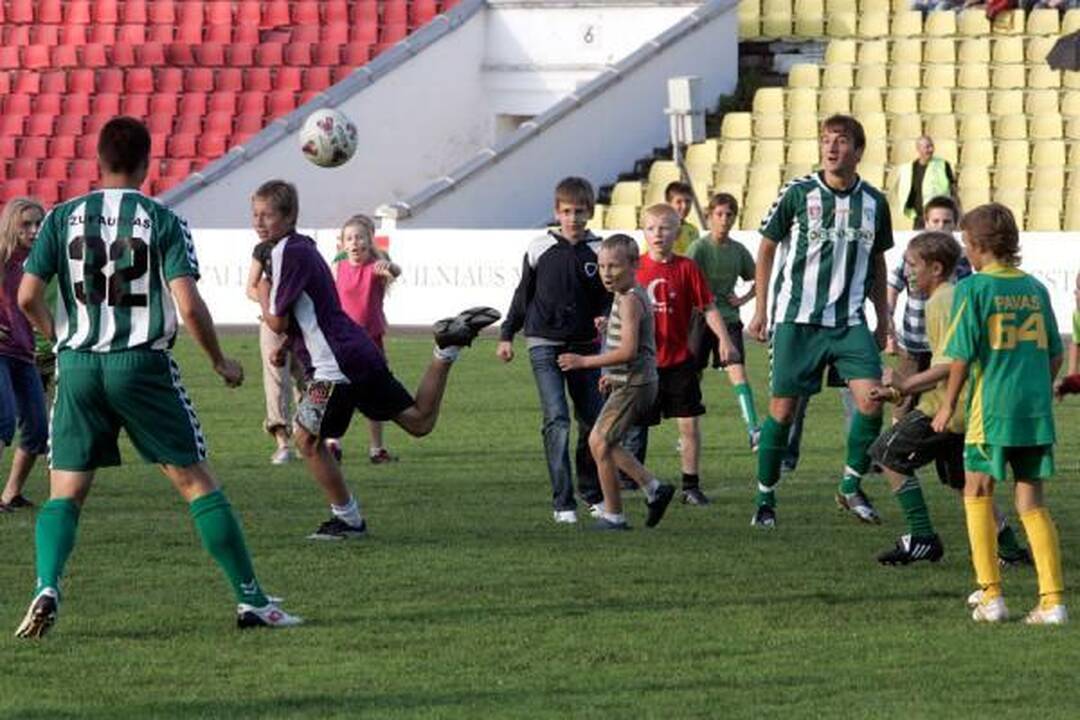 Žalgirio mūšį žalgiriečiai pažymėjo lygiosiomis su "Lechia"