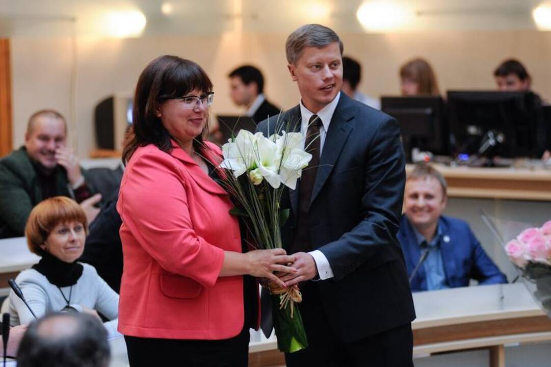 Politinė rokiruotė: D.Ratkelis ir A.Nesteckis apsimainė postais