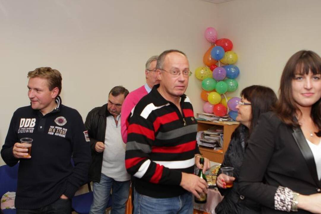 Klaipėdoje partijų būstinėse – nukrauti stalai