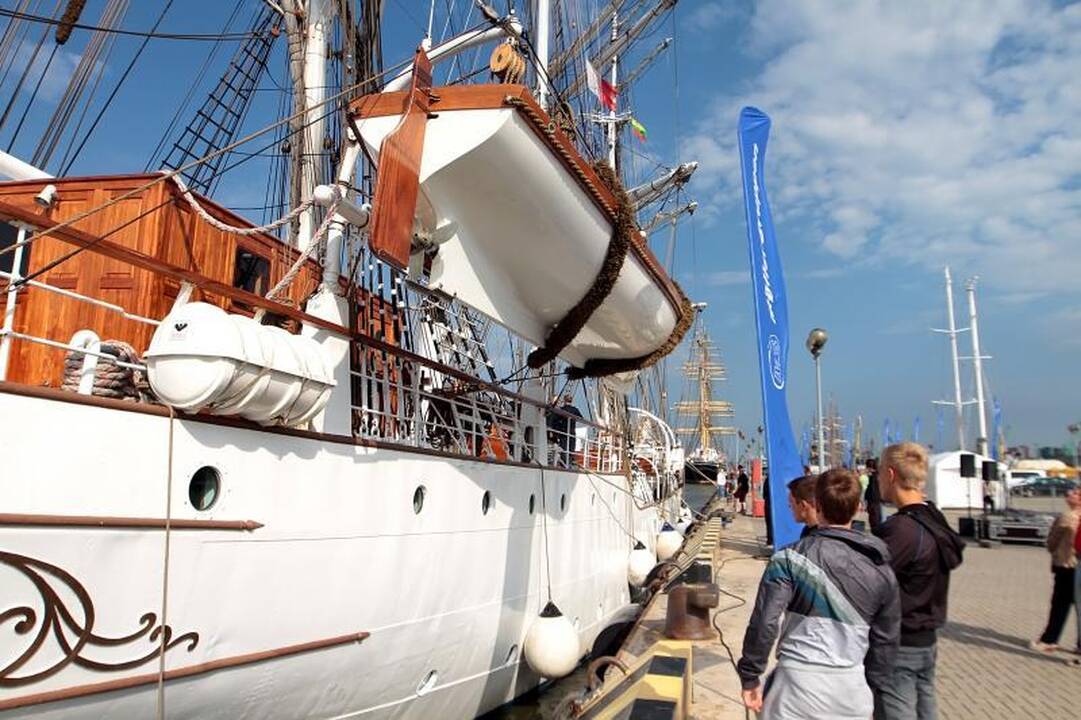 Didieji burlaiviai jau Klaipėdoje (papildyta nuotraukomis) 