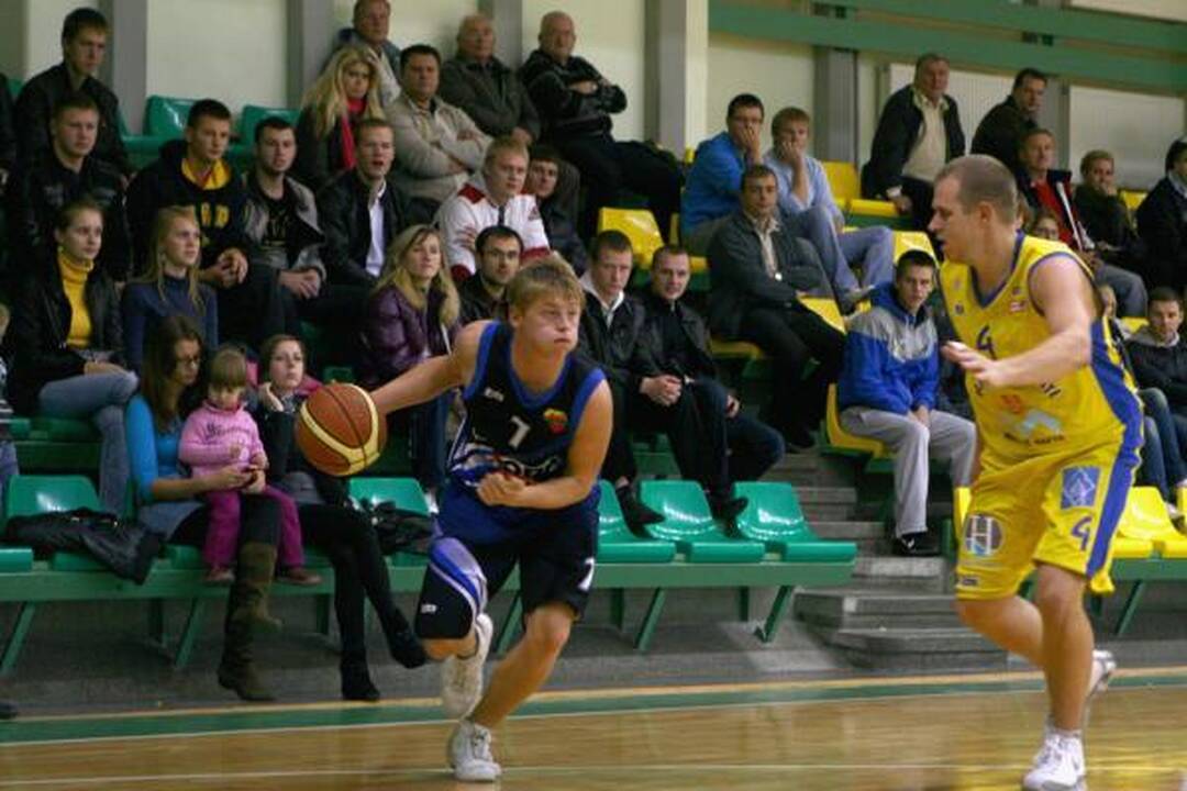 Pajūrio derbyje - „Naftos-Universiteto“ pergalė