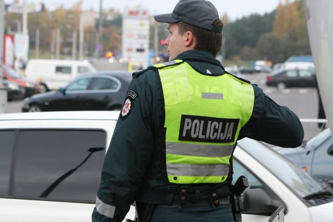 Vilniuje vilkikas pėsčiųjų perėjoje kliudė mergaitę
