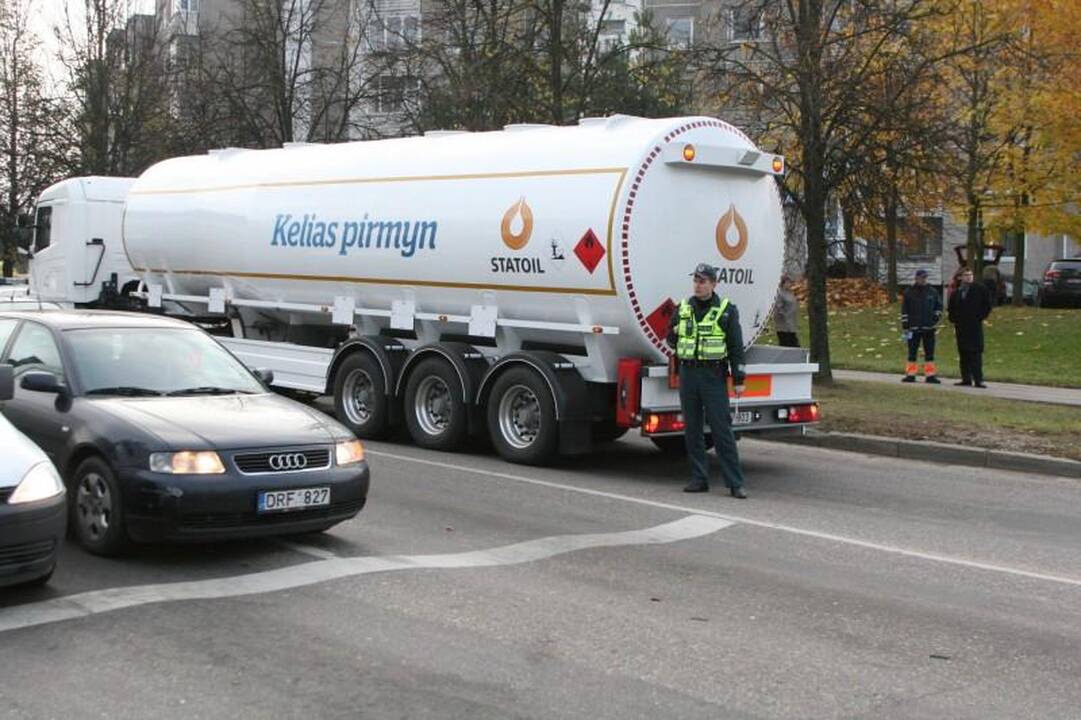 Vilniuje vilkikas pėsčiųjų perėjoje kliudė mergaitę