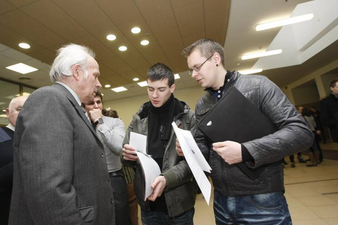 Klaipėdos universitetas moksleivius pakvietė į atvirų durų dieną