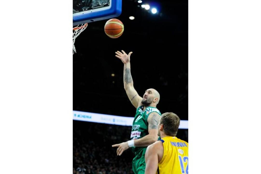 „Žalgiris“ krepšinio spektaklyje patiesė čempionus