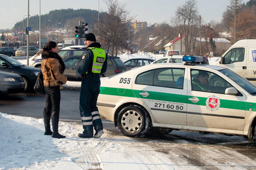 Jaguaro vairuotoja Vilniuje partrenkė pėsčiąjį