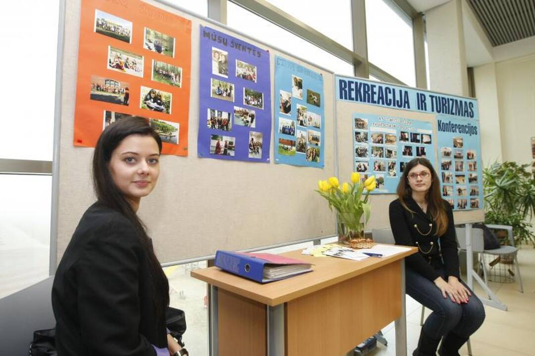 Klaipėdos universitetas moksleivius pakvietė į atvirų durų dieną