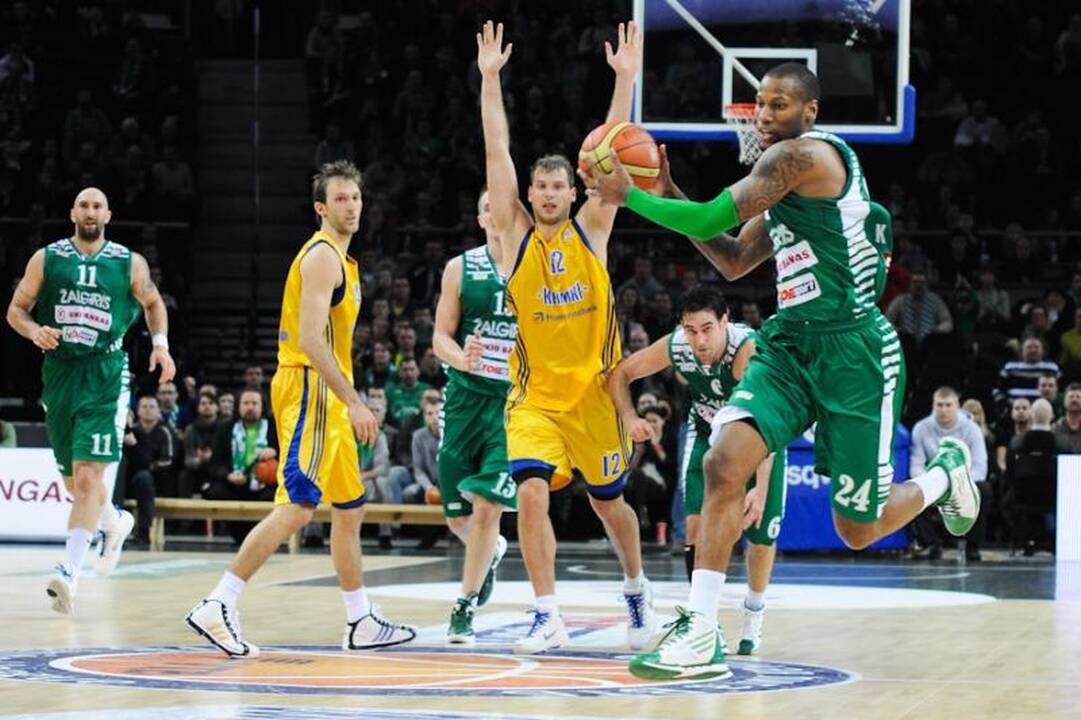 „Žalgiris“ krepšinio spektaklyje patiesė čempionus
