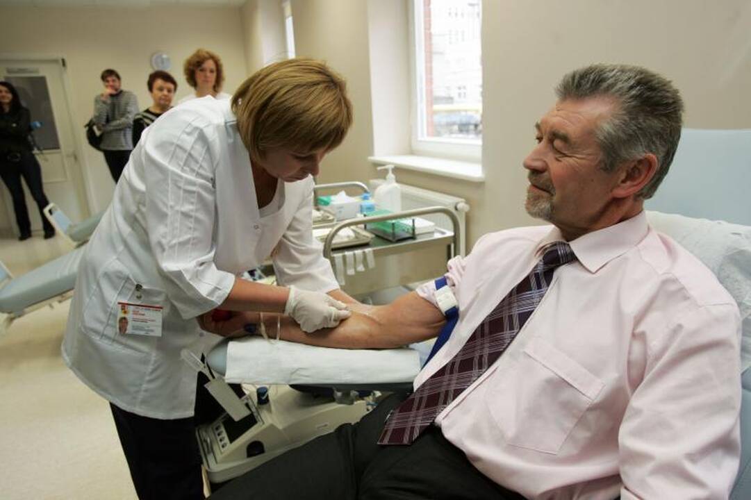 Įkurtuves atšventęs Kraujo centras laukia donorų