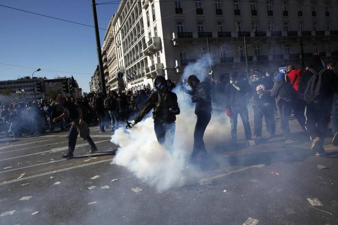 Žiaurų protestą Graikijoje lydi grasinimai