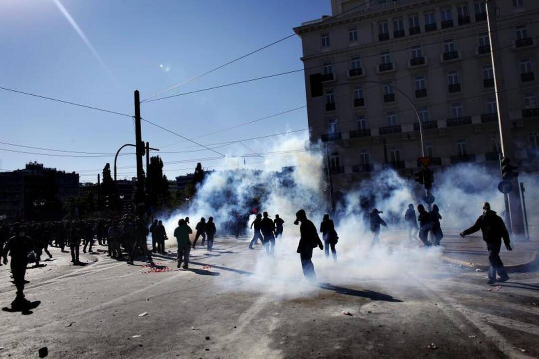 Žiaurų protestą Graikijoje lydi grasinimai