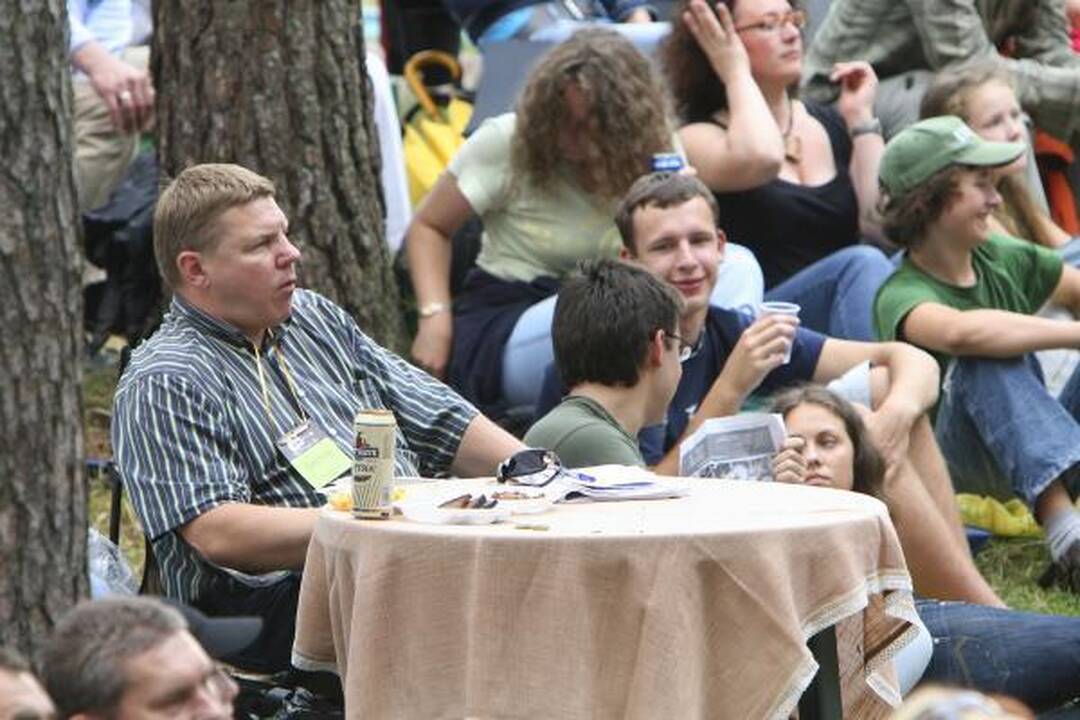 Bardų festivalio „Akacijų alėja“ programa ir dalyviai