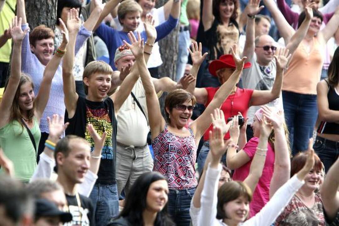 Bardų festivalio „Akacijų alėja“ programa ir dalyviai