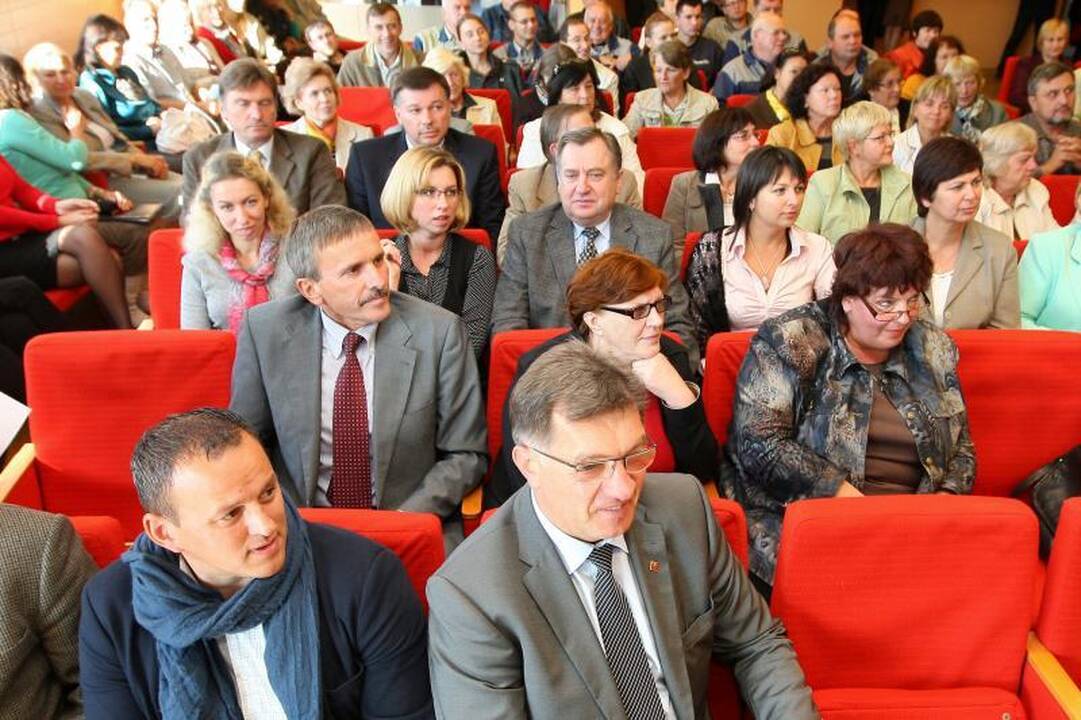 A.Butkevičius atsiprašinėjo už savo bendrapartiečius