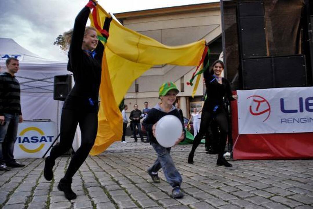 Lietuvių pergalę prieš ispanus klaipėdiečiai stebėjo Teatro aikštėje