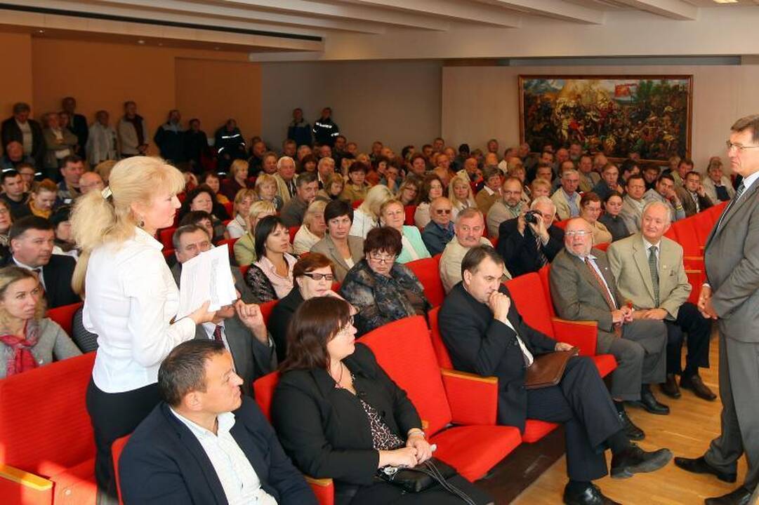 A.Butkevičius atsiprašinėjo už savo bendrapartiečius